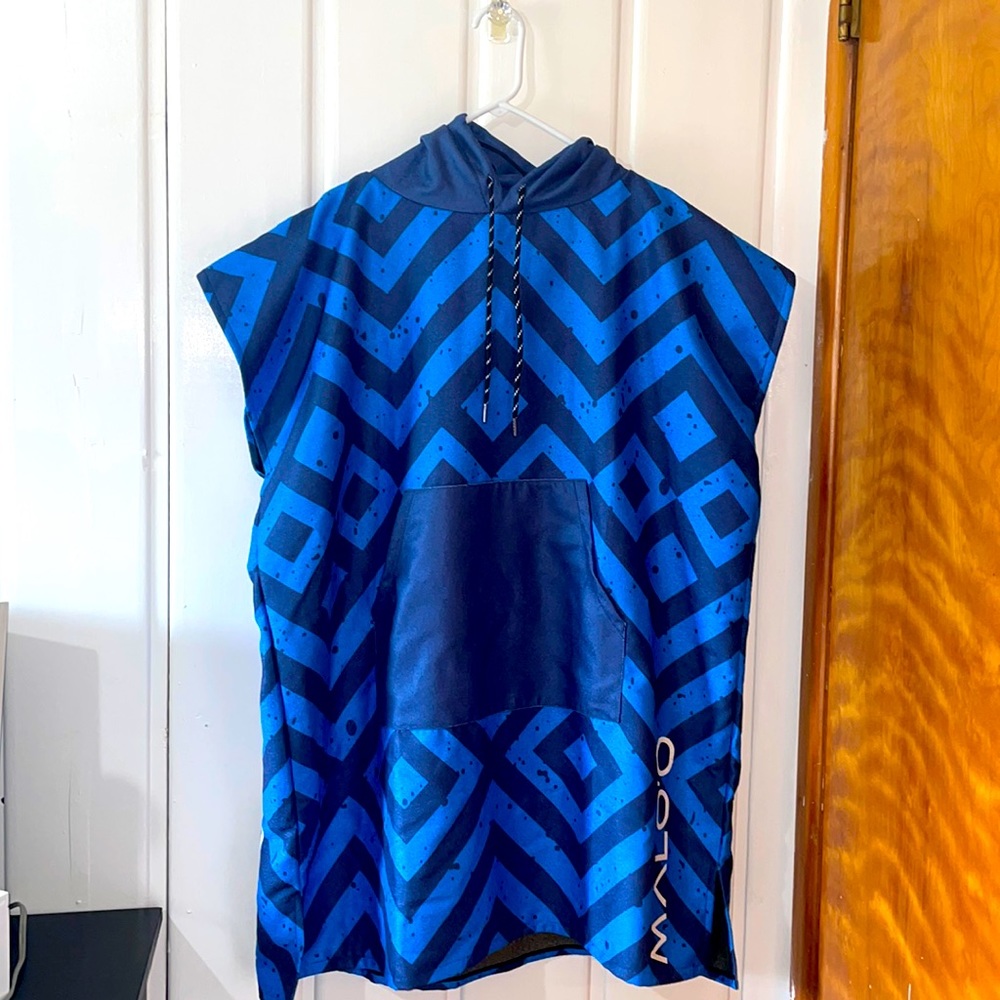 Malo’o Blue Surf Poncho